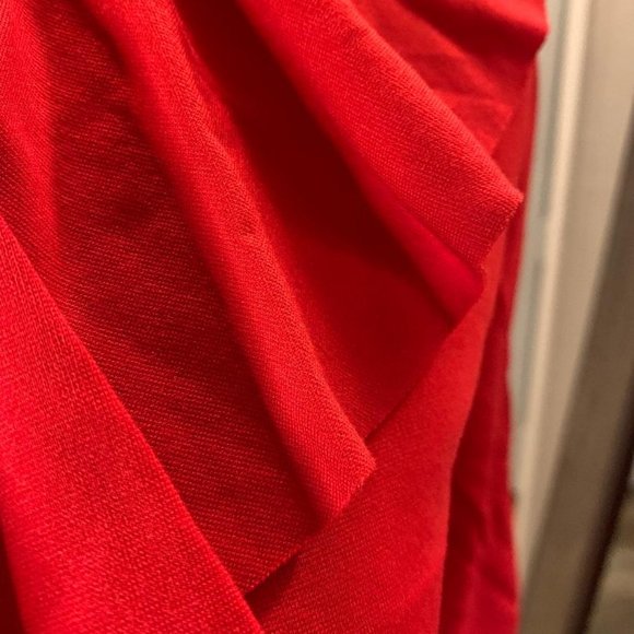 DIVIDED H&M | Red One Sleeve Fitted Ruffle Dress - Picture 8 of 9